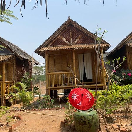 Bamboo House Apartment Bagan Exterior photo